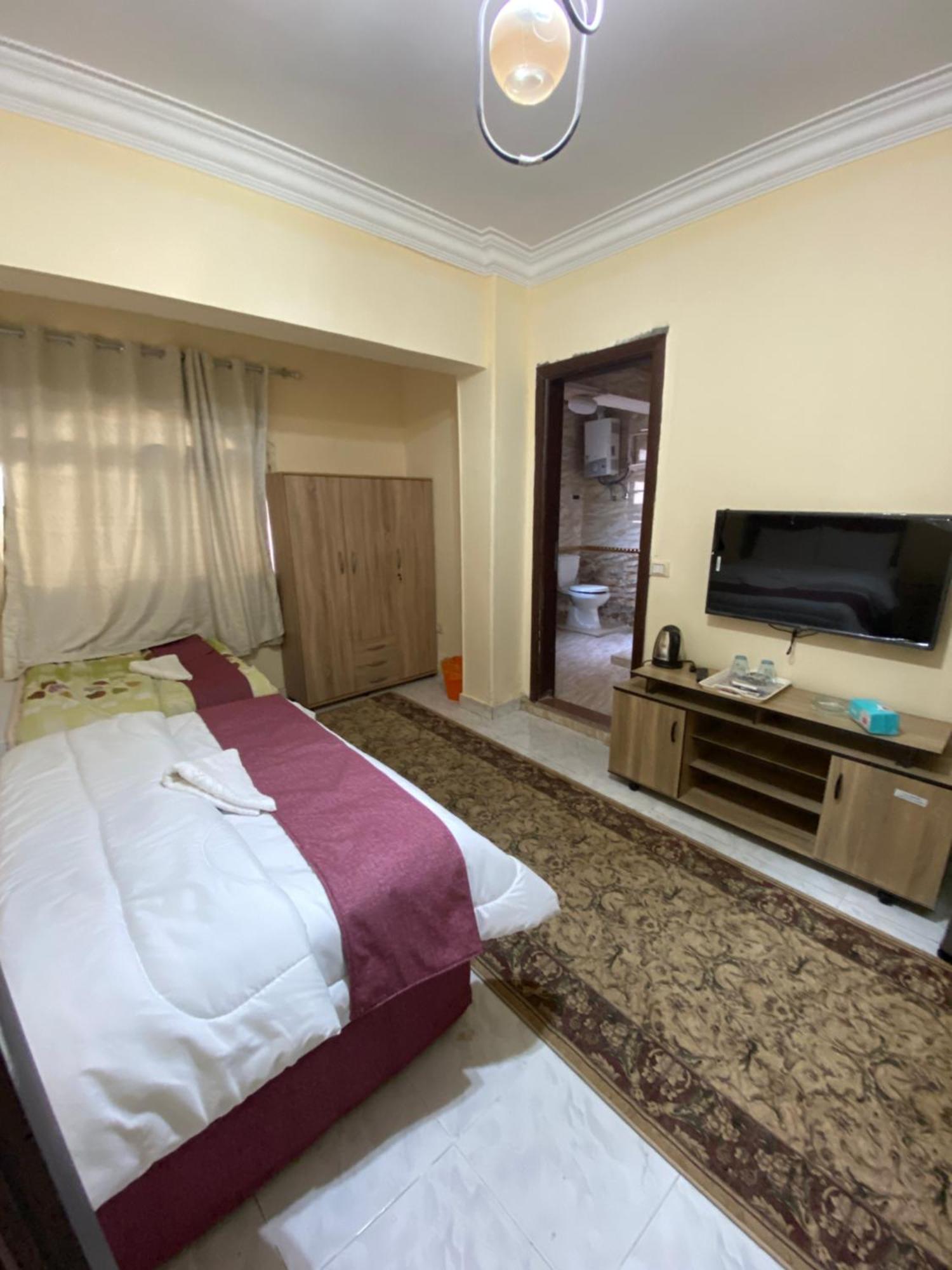 Pyramita Hotel Ghatati Экстерьер фото